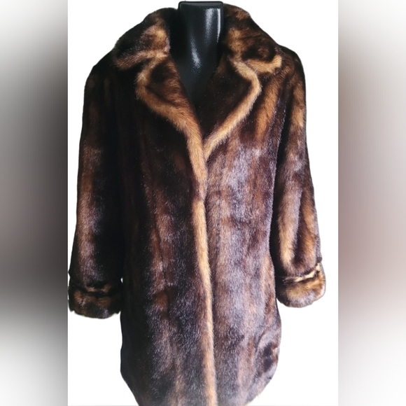 Regal Faux Fur Mid Length Coat S - Picture 1 of 13